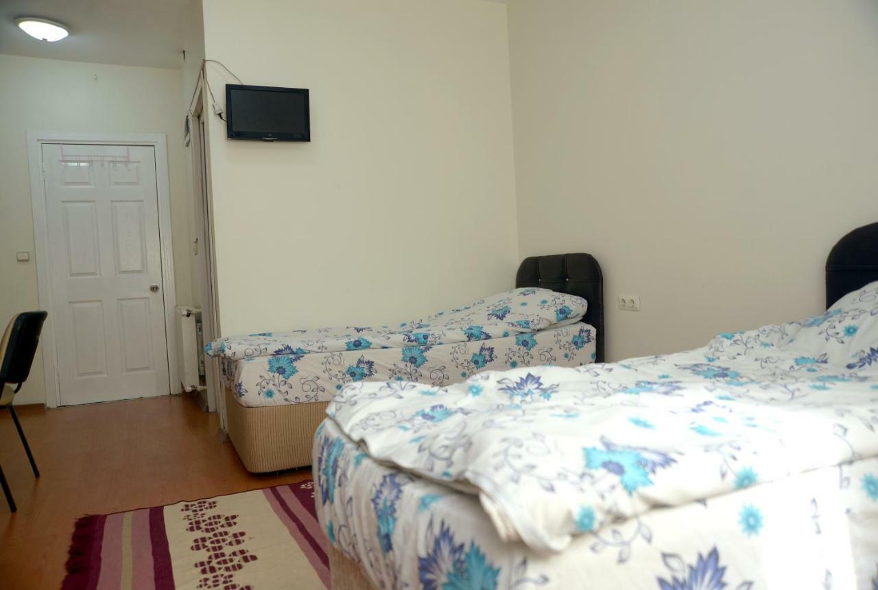 Vatan Yurt Hostel Istanbul Luaran gambar