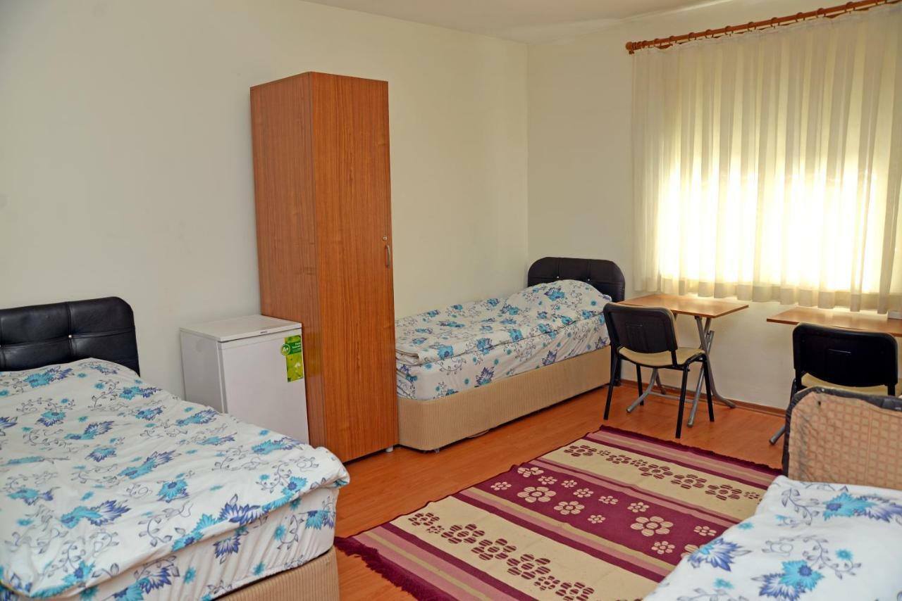 Vatan Yurt Hostel Istanbul Luaran gambar
